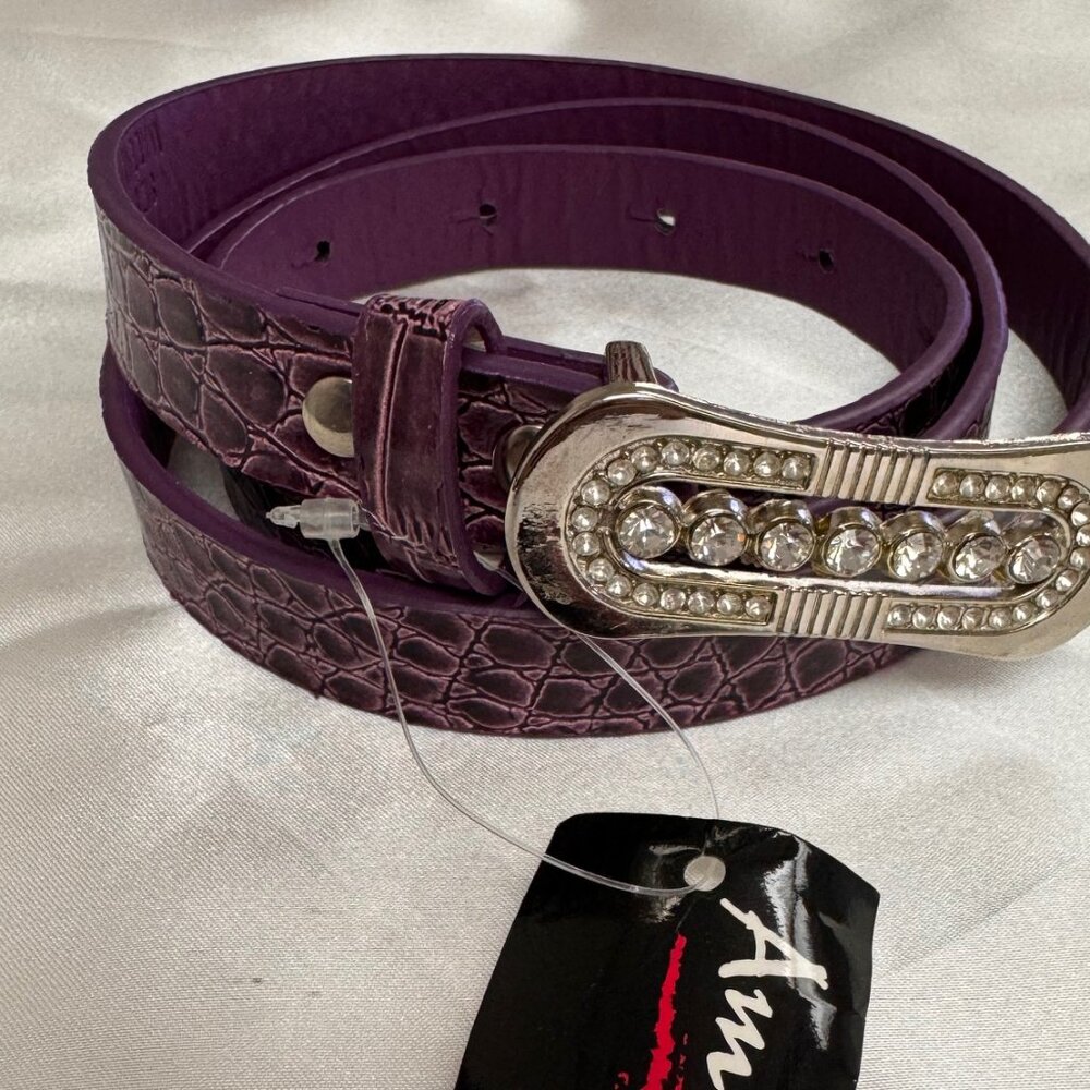 NWT Purple Skinny Buckle Belt